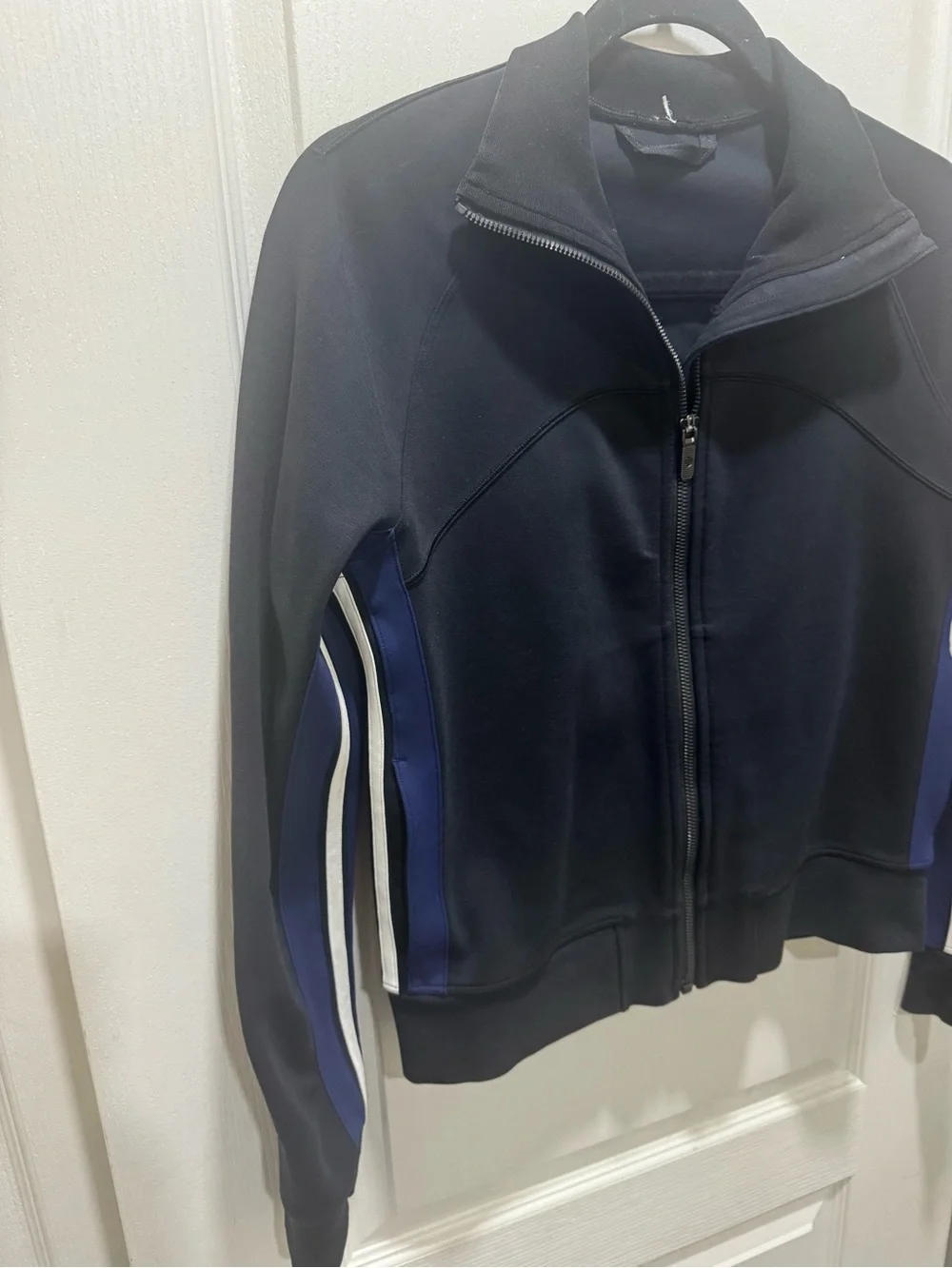 lululemon athletica stripe black jacket